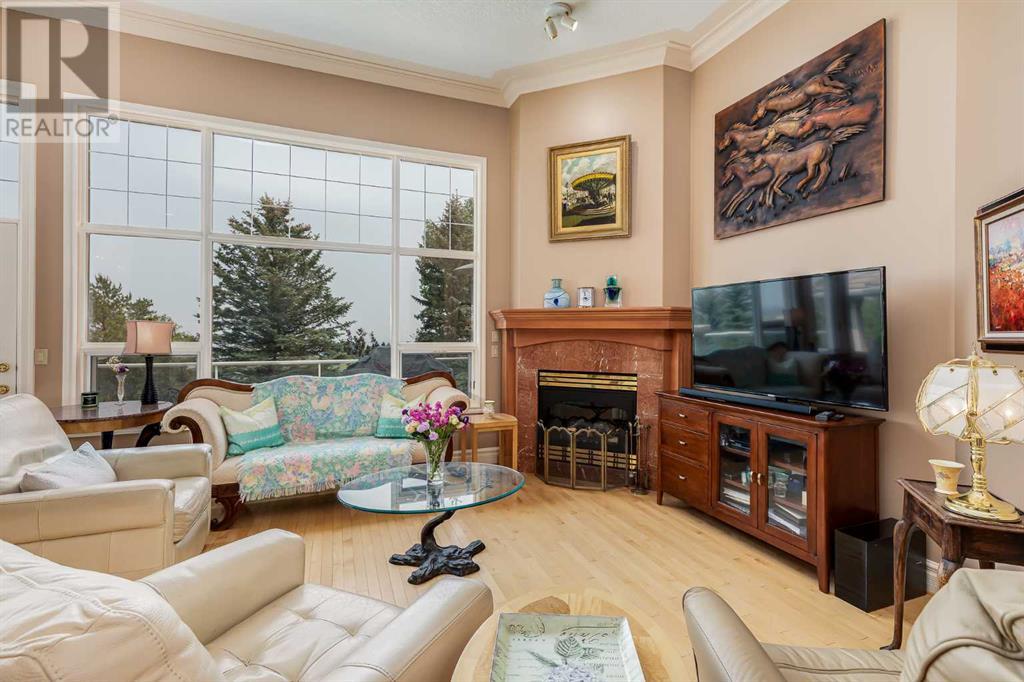 Single Family House Bungalow for Sale in  Hamptons Way NW Hamptons Calgary 