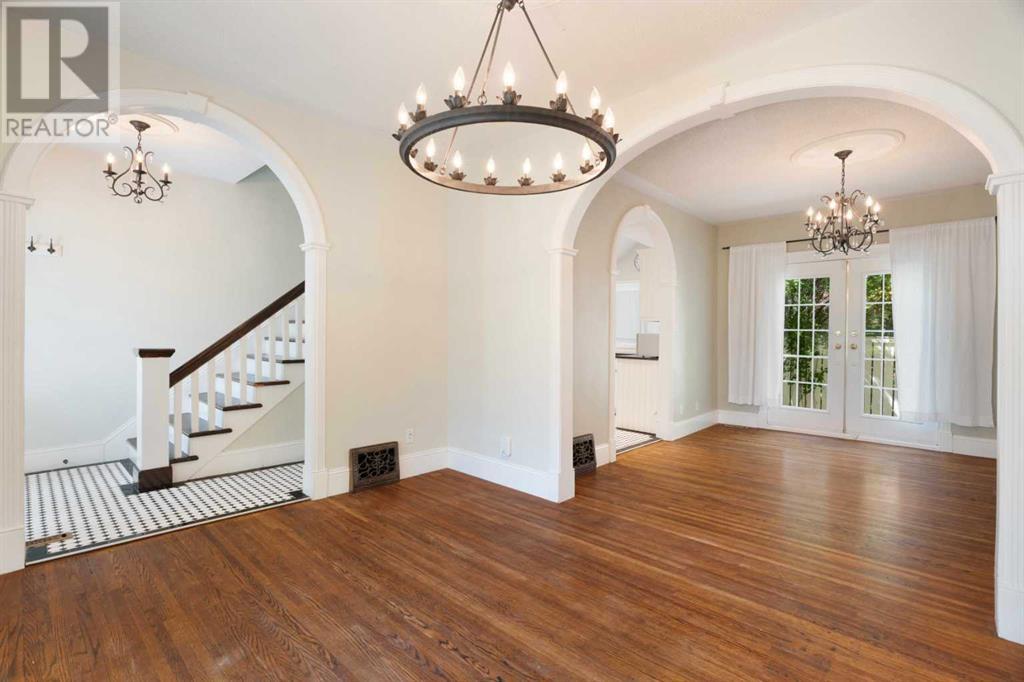 Single Family House for Sale in   Street SW Mission Calgary 