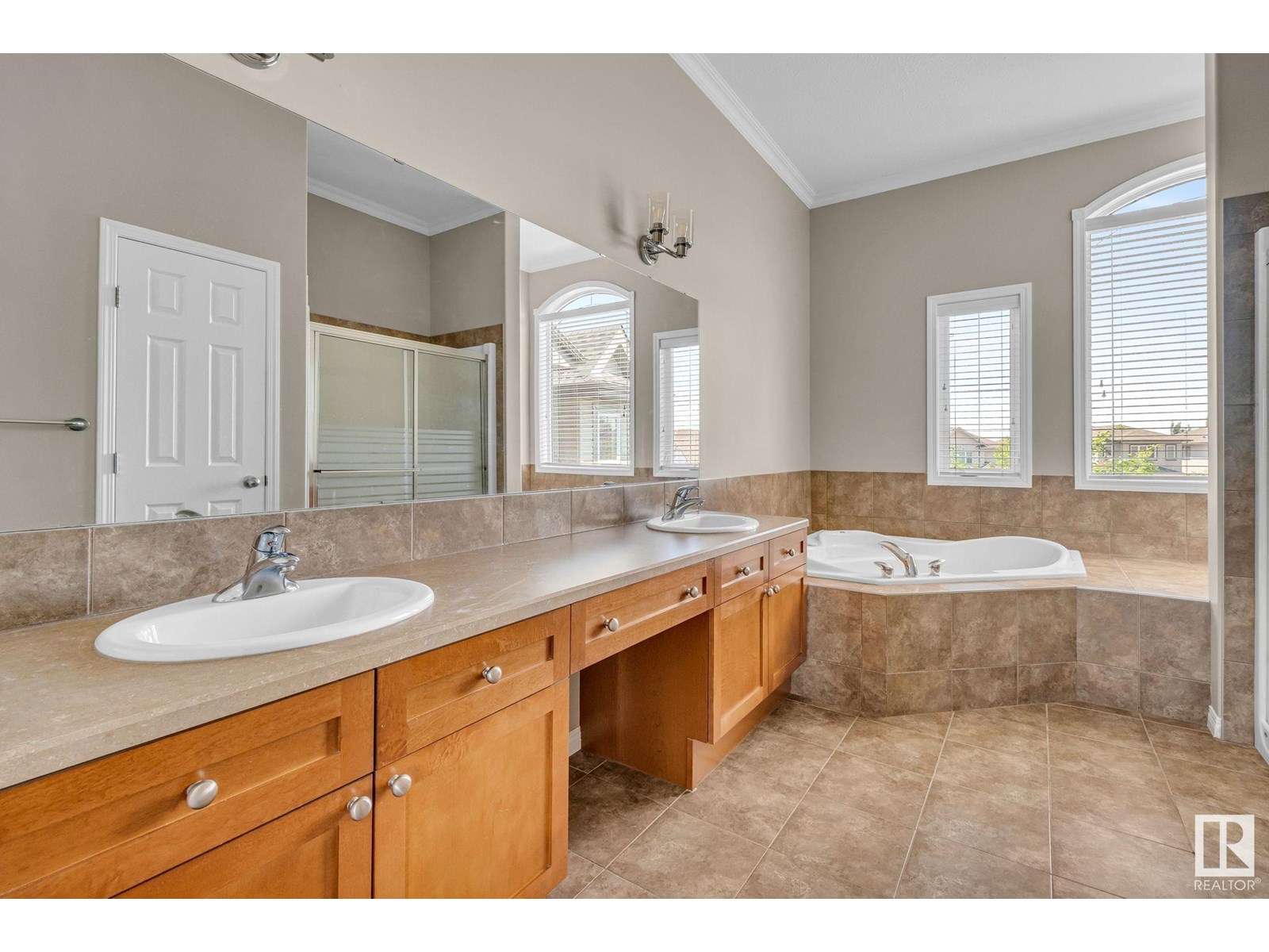 Photo 26 of 14 Wesleyan Co, Fort Saskatchewan AB