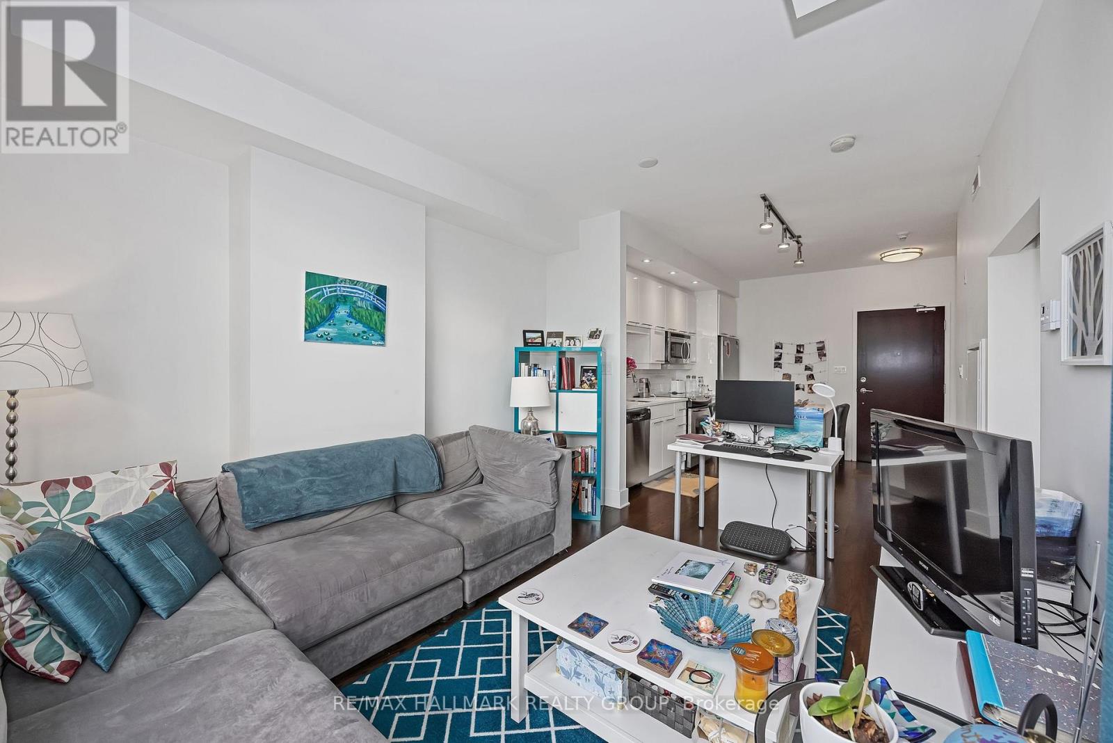 Photo 17 of 308 101 Richmond Road, Ottawa ON