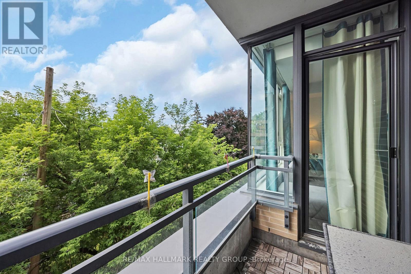 Photo 23 of 308 101 Richmond Road, Ottawa ON