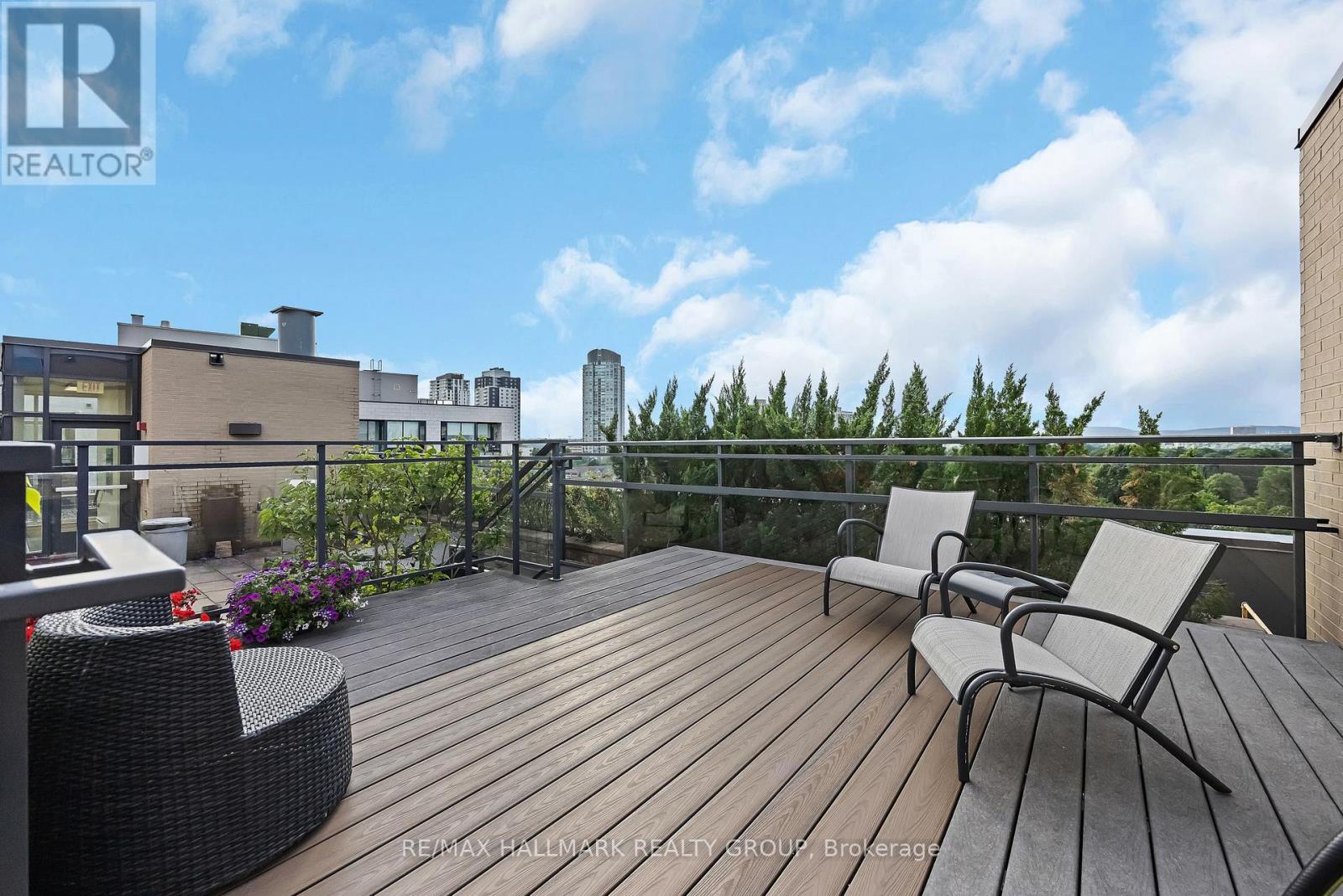 Photo 34 of 308 101 Richmond Road, Ottawa ON