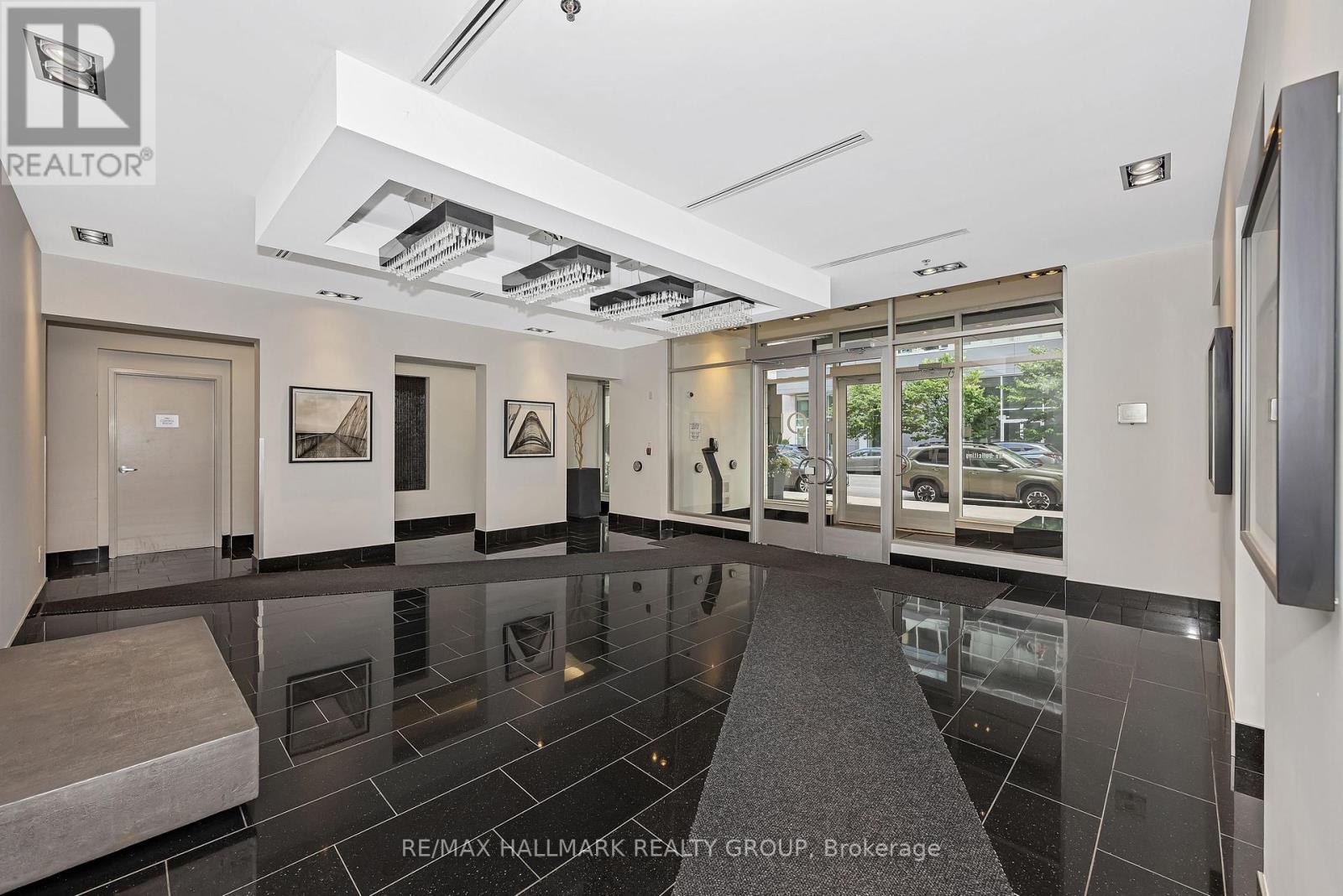 Photo 6 of 308 101 Richmond Road, Ottawa ON