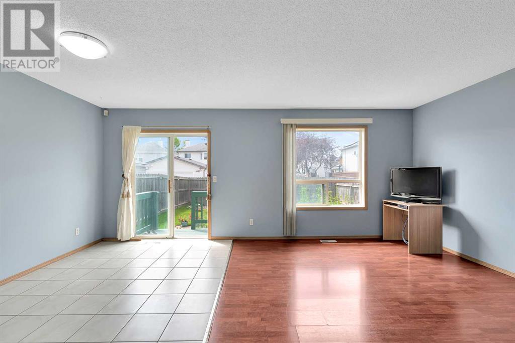 Single Family House for Sale in  Harvest Rose Circle NE Harvest Hills Calgary 
