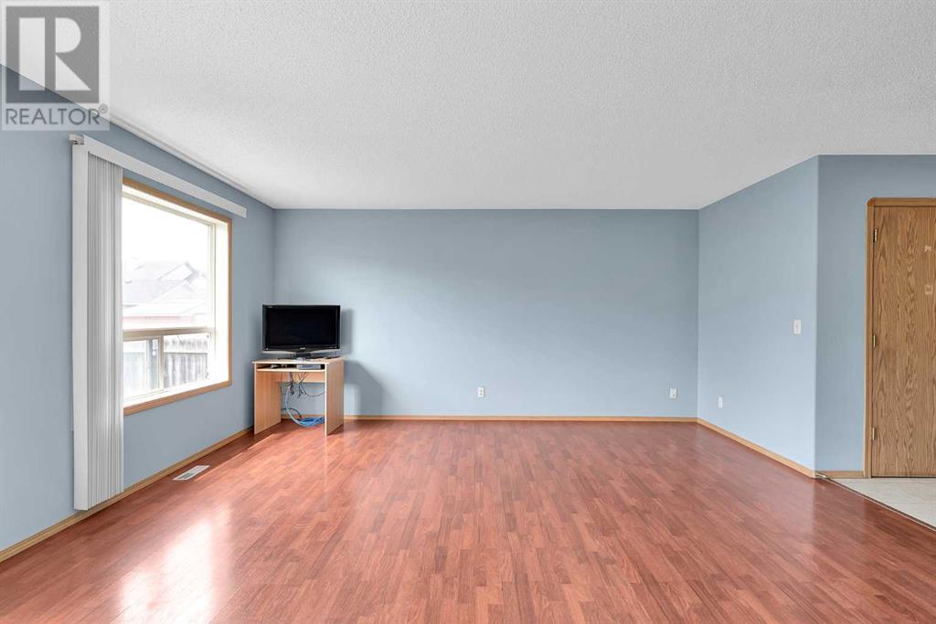 Single Family House for Sale in  Harvest Rose Circle NE Harvest Hills Calgary 