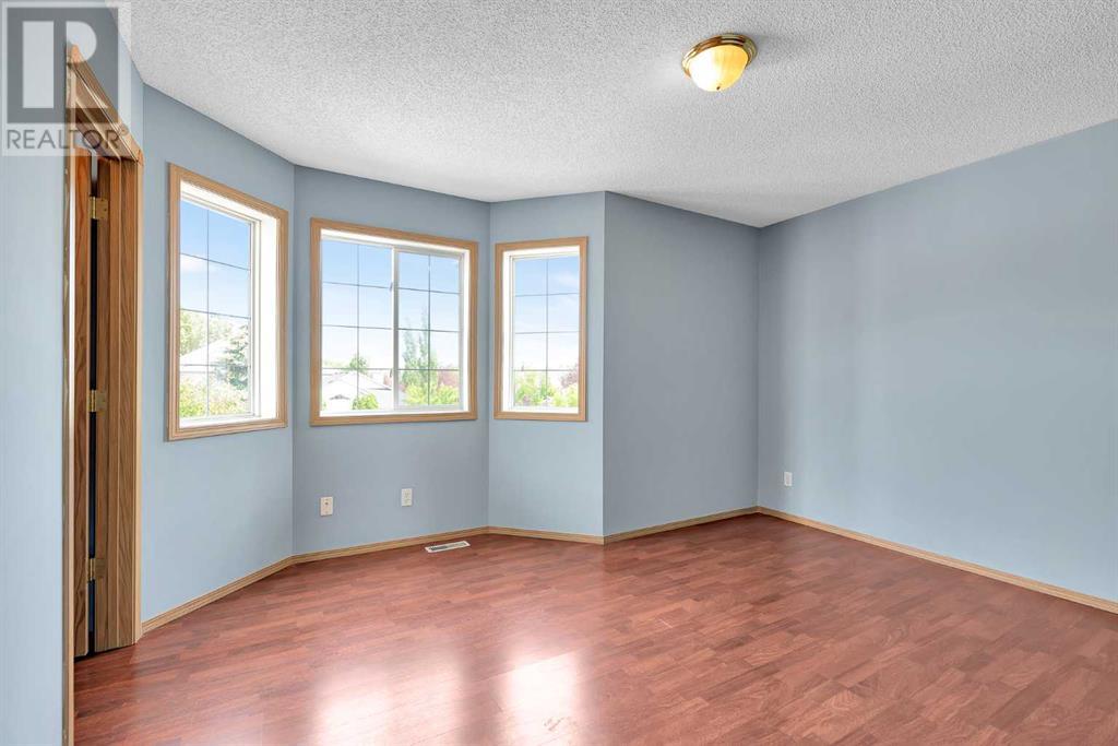 Single Family House for Sale in  Harvest Rose Circle NE Harvest Hills Calgary 