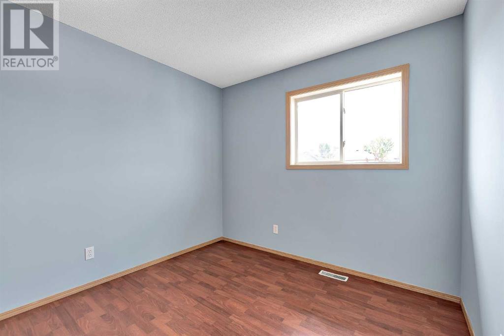 15 Harvest Rose Circle NE, Calgary, Alberta