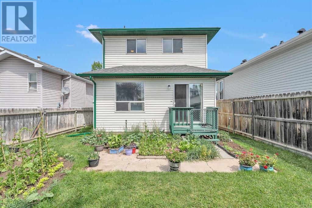 Single Family House for Sale in  Harvest Rose Circle NE Harvest Hills Calgary 