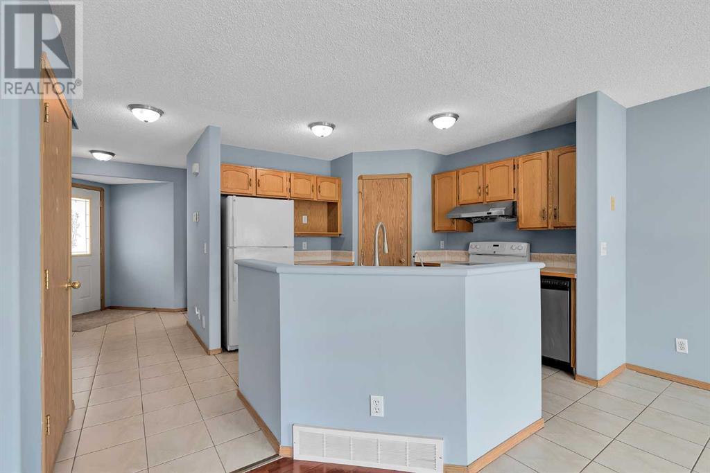 Single Family House for Sale in  Harvest Rose Circle NE Harvest Hills Calgary 