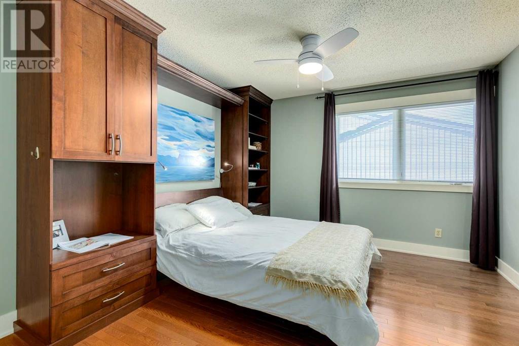 Single Family House for Sale in    Avenue SW Lakeview Calgary 
