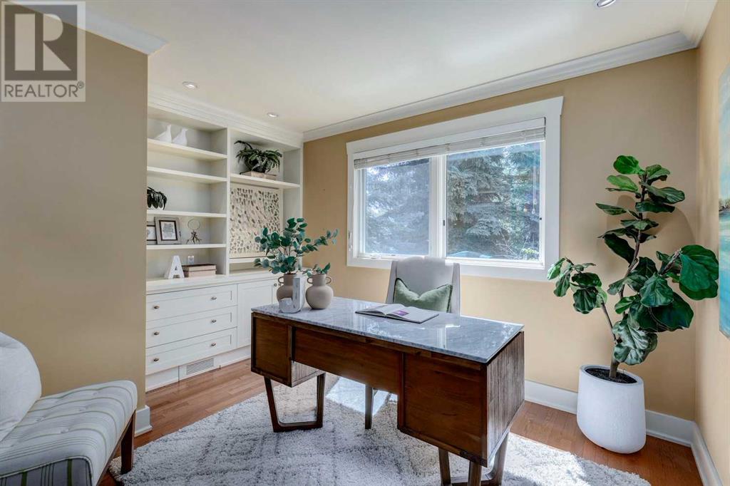 Single Family House for Sale in    Avenue SW Lakeview Calgary 