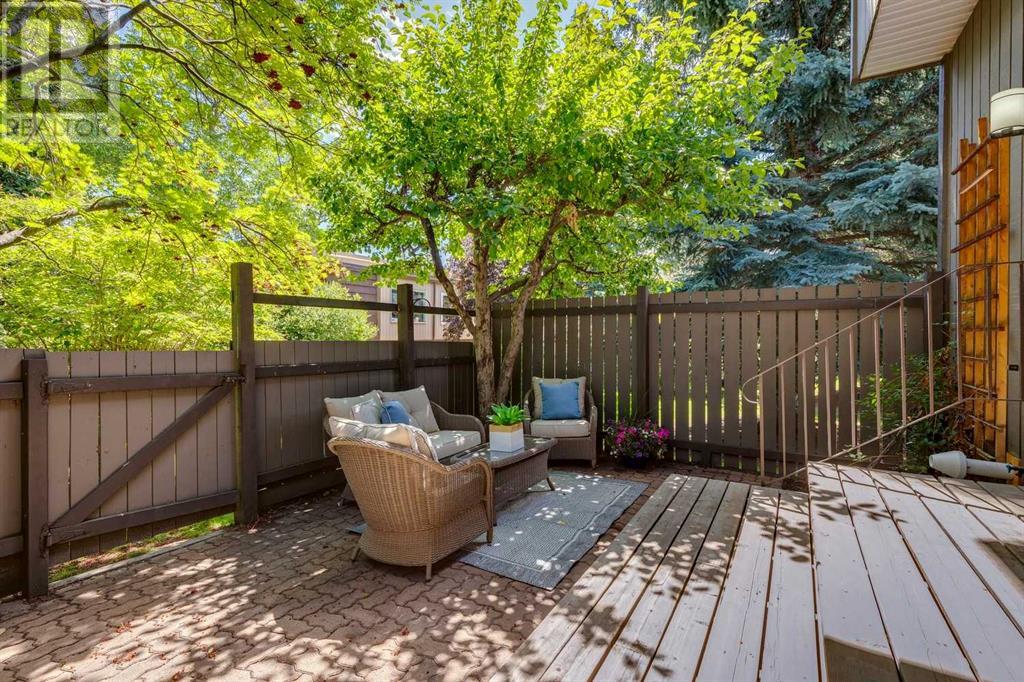 Single Family House for Sale in    Avenue SW Lakeview Calgary 