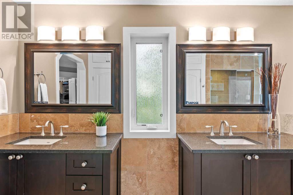 Single Family House for Sale in  Signal Ridge Place SW Signal Hill Calgary 
