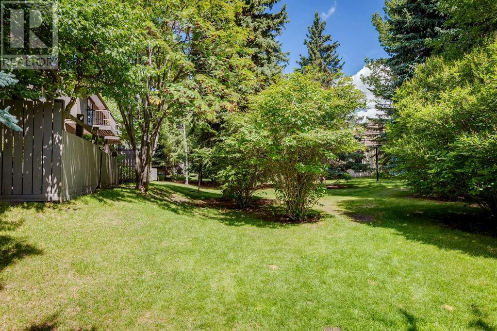 Single Family House for Sale in    Avenue SW Lakeview Calgary 