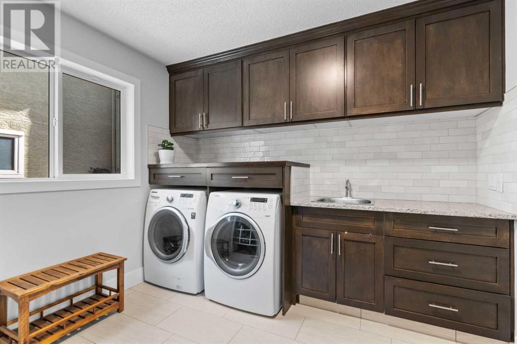 19 Signal Ridge Place SW, Calgary, Alberta