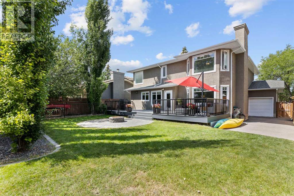 Single Family House for Sale in  Signal Ridge Place SW Signal Hill Calgary 