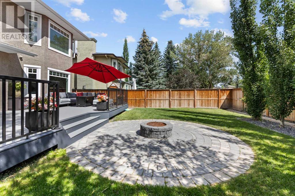 Single Family House for Sale in  Signal Ridge Place SW Signal Hill Calgary 