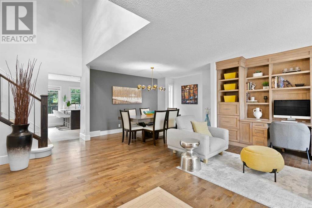 Single Family House for Sale in  Signal Ridge Place SW Signal Hill Calgary 