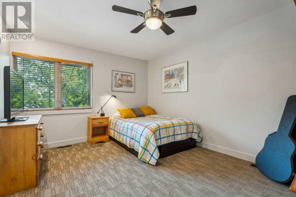 Single Family House for Sale in   Street SW Chinook Park Calgary 