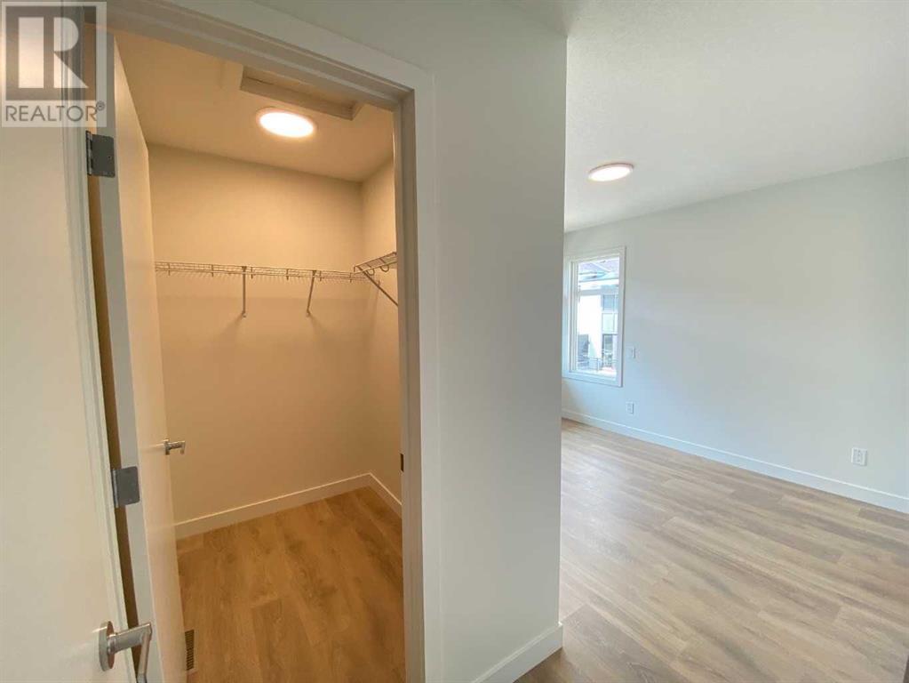 Single Family House for Sale in   Belmont Drive Belmont Calgary 
