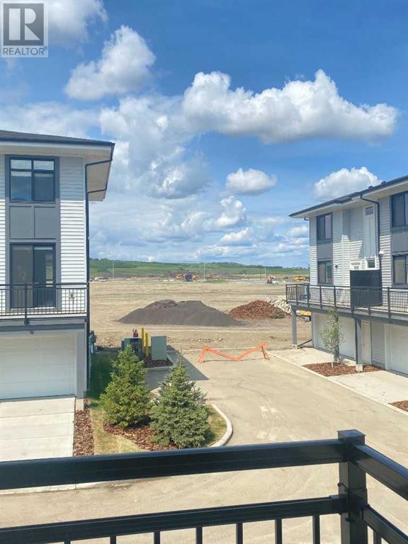 Single Family House for Sale in   Belmont Drive Belmont Calgary 