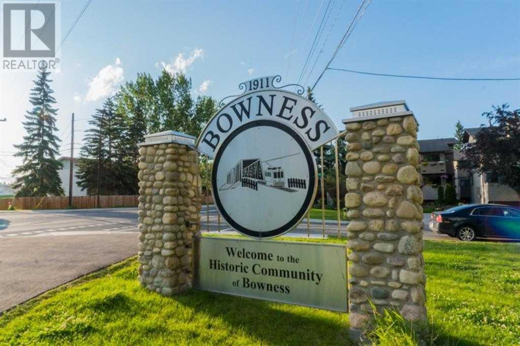 Single Family House Bi-level for Sale in   Avenue NW Bowness Calgary 