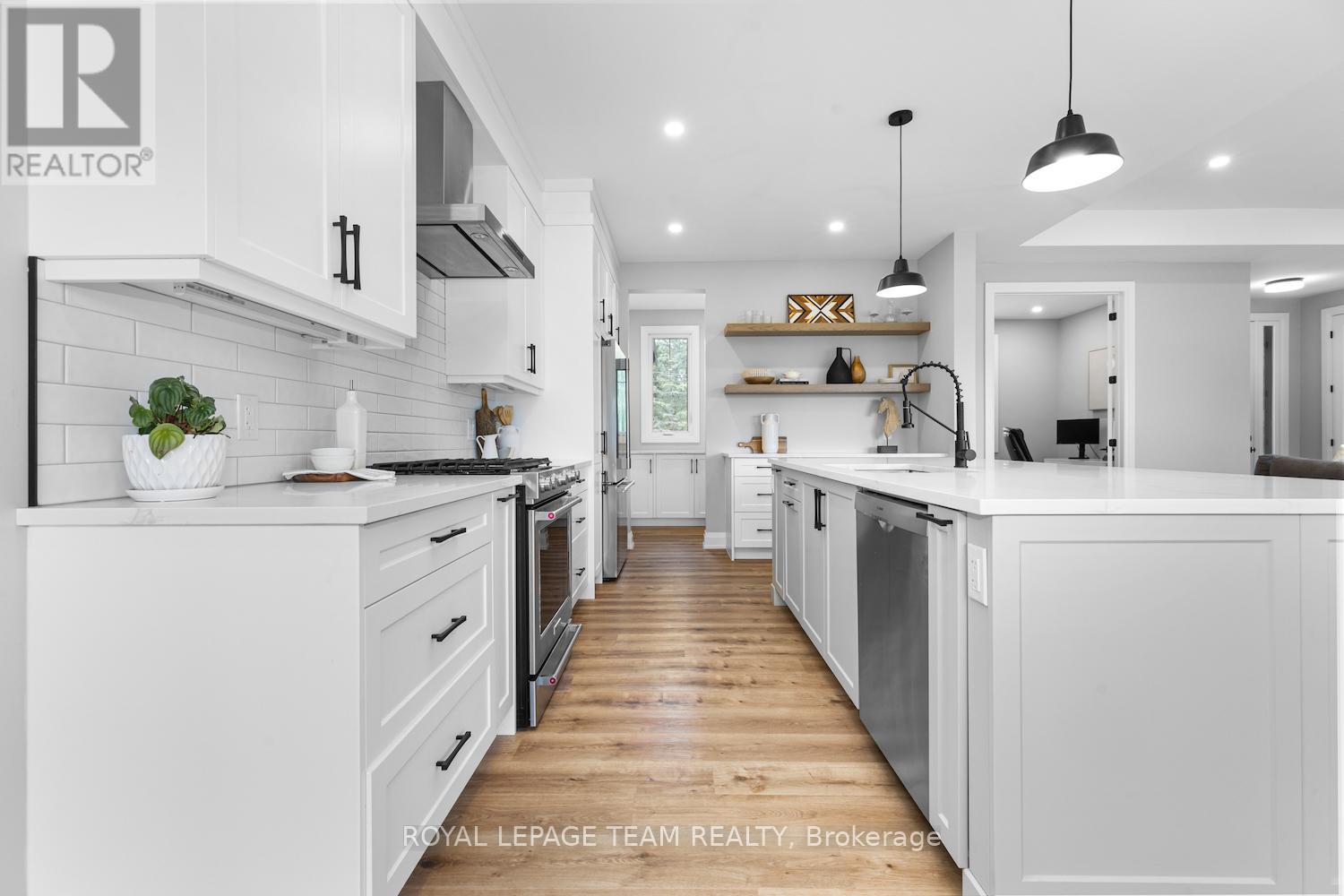 Photo 16 of 3783 Woodkilton Road, Ottawa ON