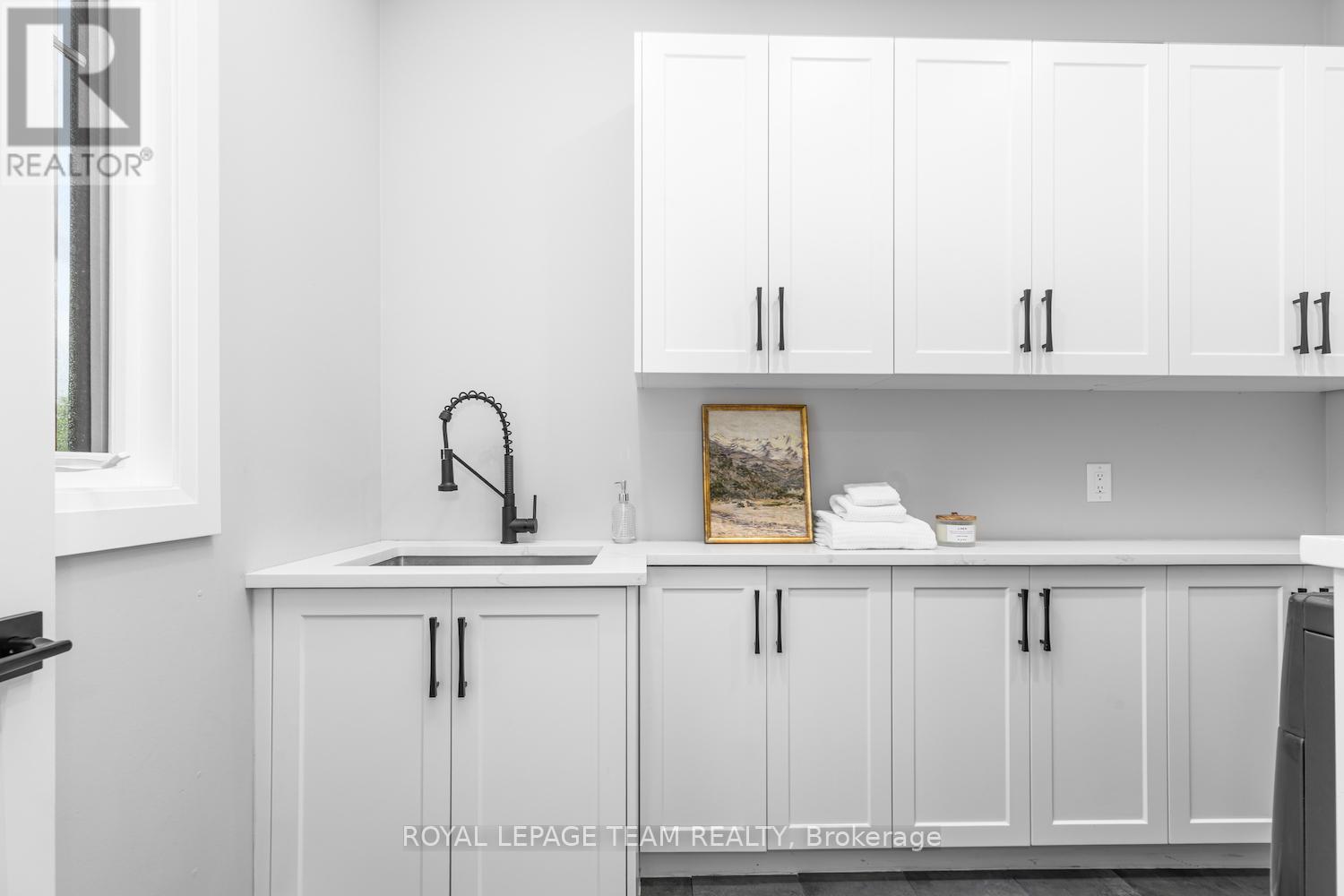 Photo 30 of 3783 Woodkilton Road, Ottawa ON
