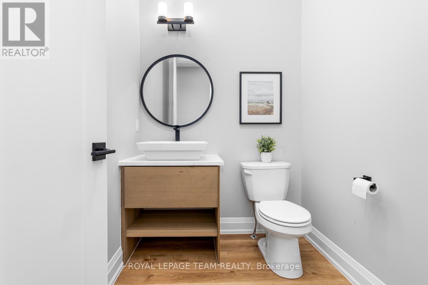 Photo 31 of 3783 Woodkilton Road, Ottawa ON