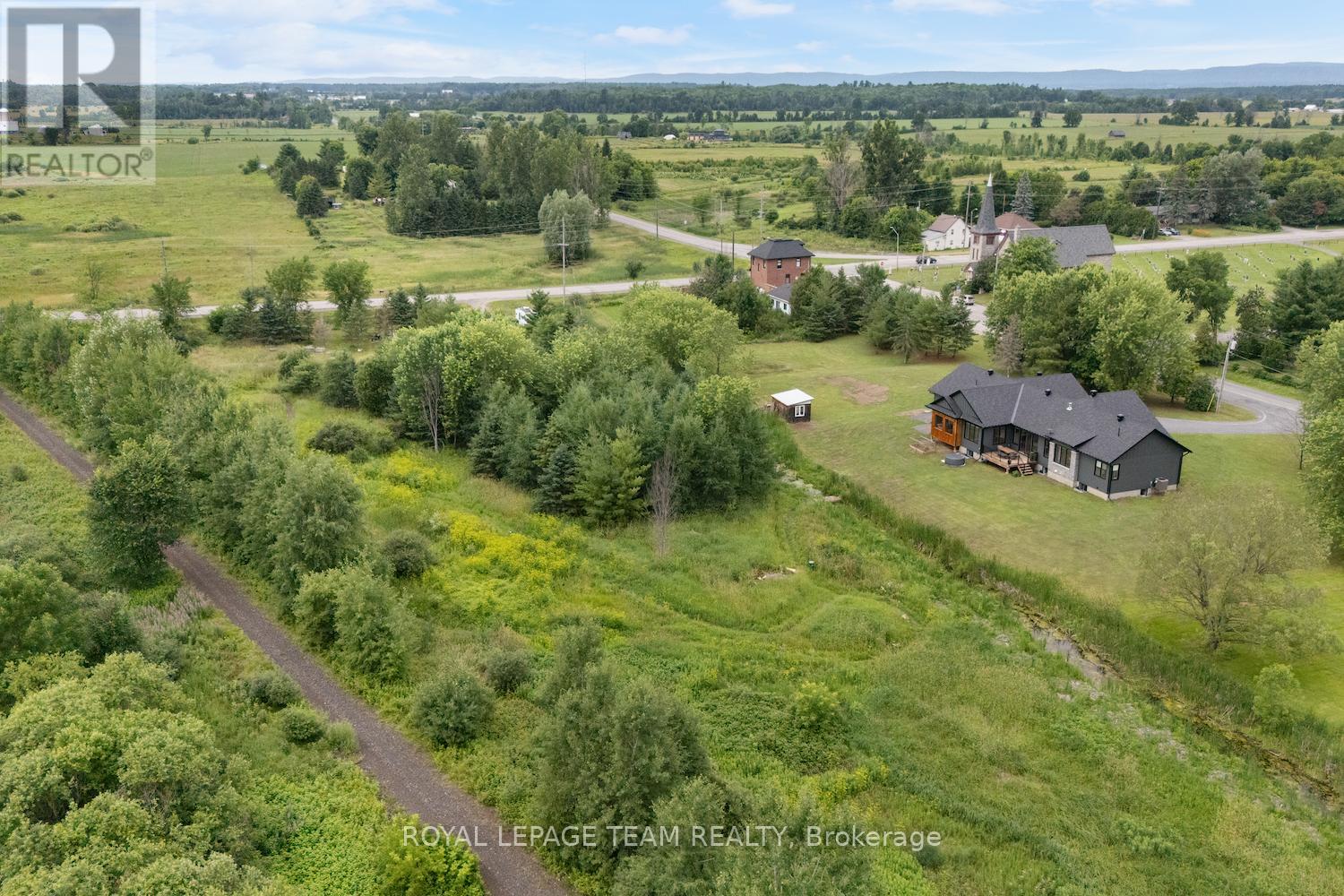 Photo 44 of 3783 Woodkilton Road, Ottawa ON