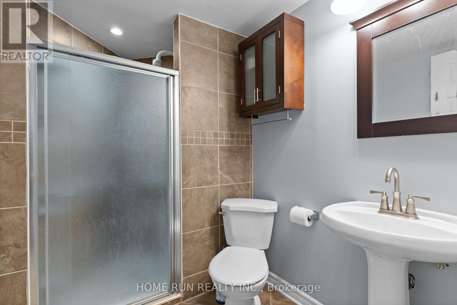 Photo 27 of 938 Lombardy Street, Kingston ON