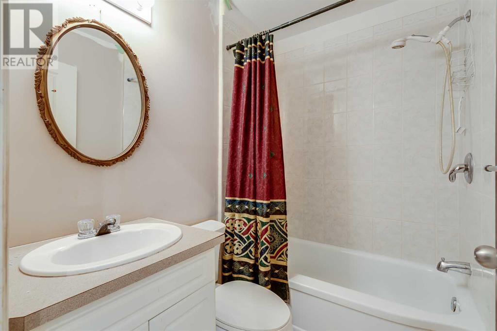 Single Family House for Sale in   Avenue SW South Calgary Calgary 