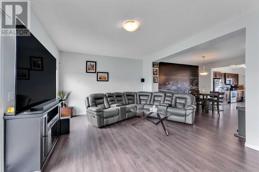 Single Family House for Sale in  savanna Boulevard NE Saddle Ridge Calgary 