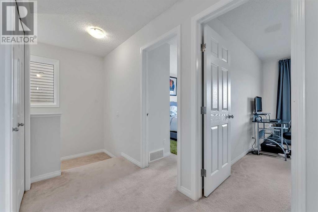 Single Family House for Sale in  savanna Boulevard NE Saddle Ridge Calgary 