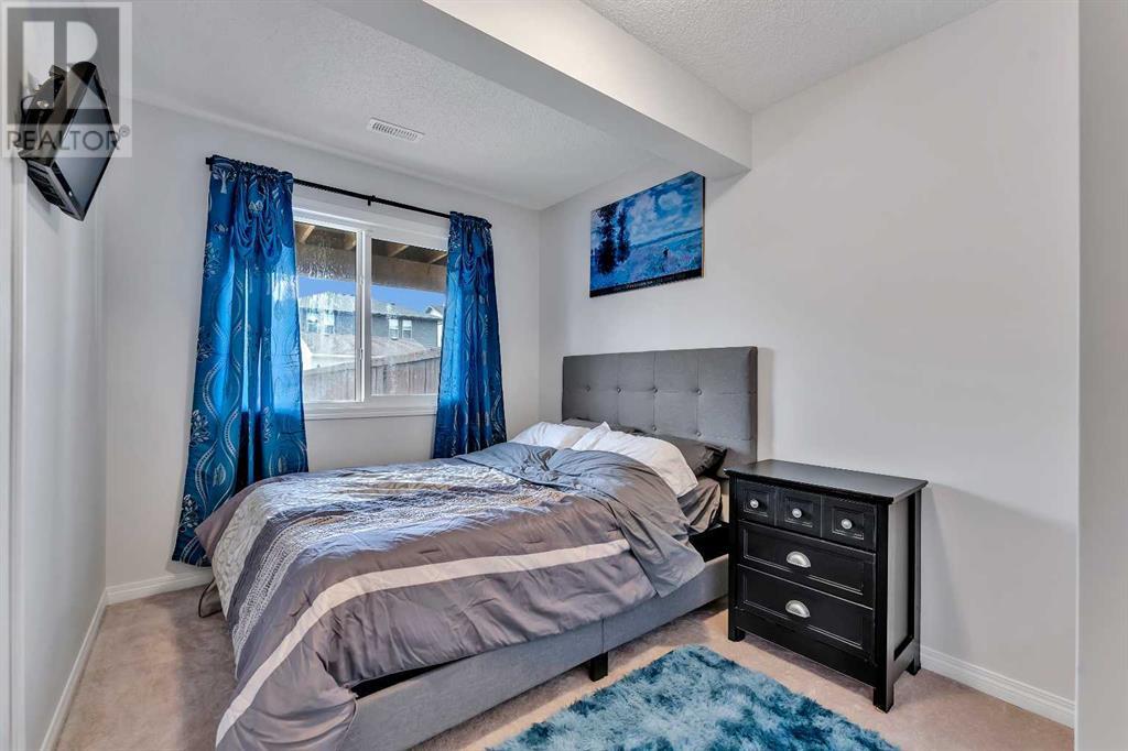Single Family House for Sale in  savanna Boulevard NE Saddle Ridge Calgary 
