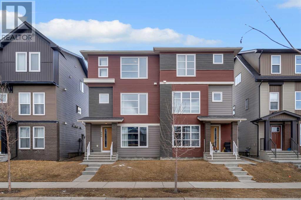Single Family House for Sale in  savanna Boulevard NE Saddle Ridge Calgary 