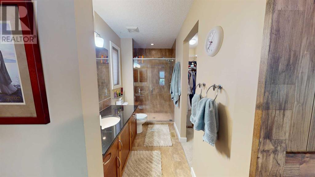 Single Family House for Sale in  Chaparral Valley Drive SE Chaparral Calgary 