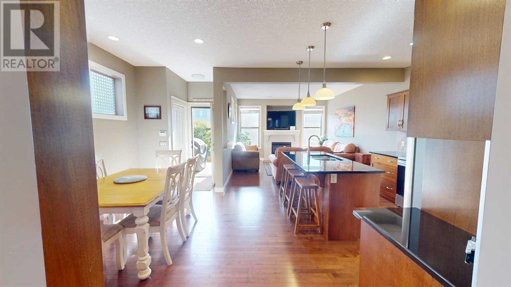 Single Family House for Sale in  Chaparral Valley Drive SE Chaparral Calgary 