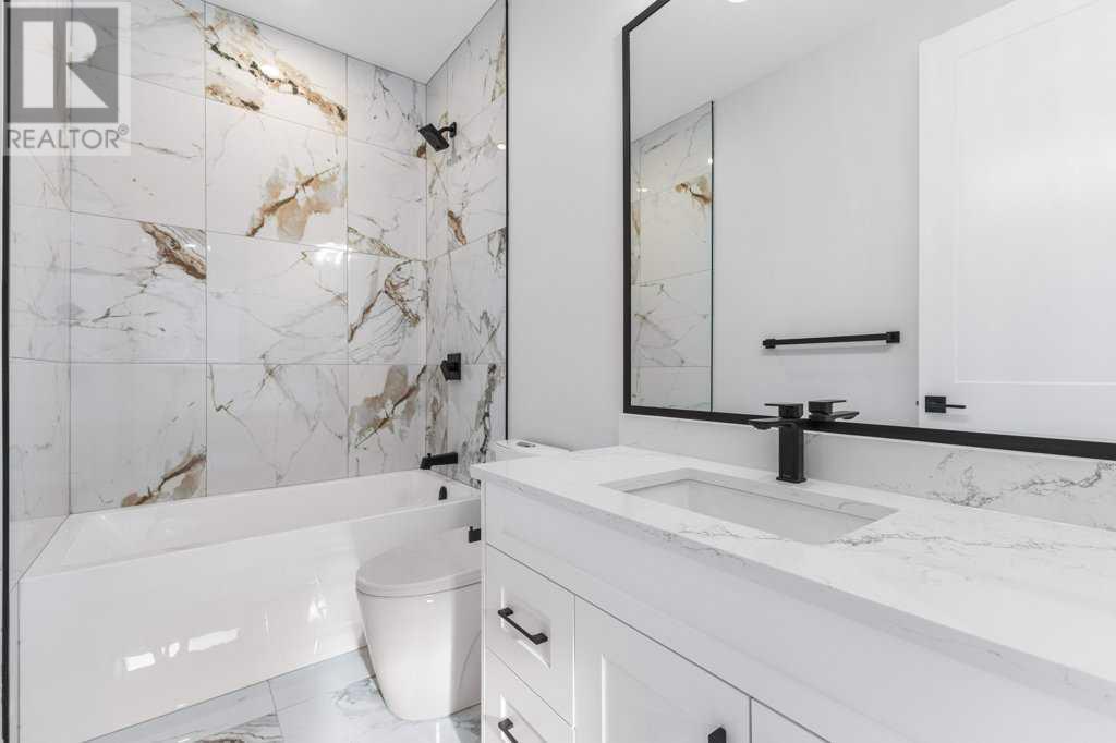 Single Family House for Sale in  th Avenue NW Capitol Hill Calgary 