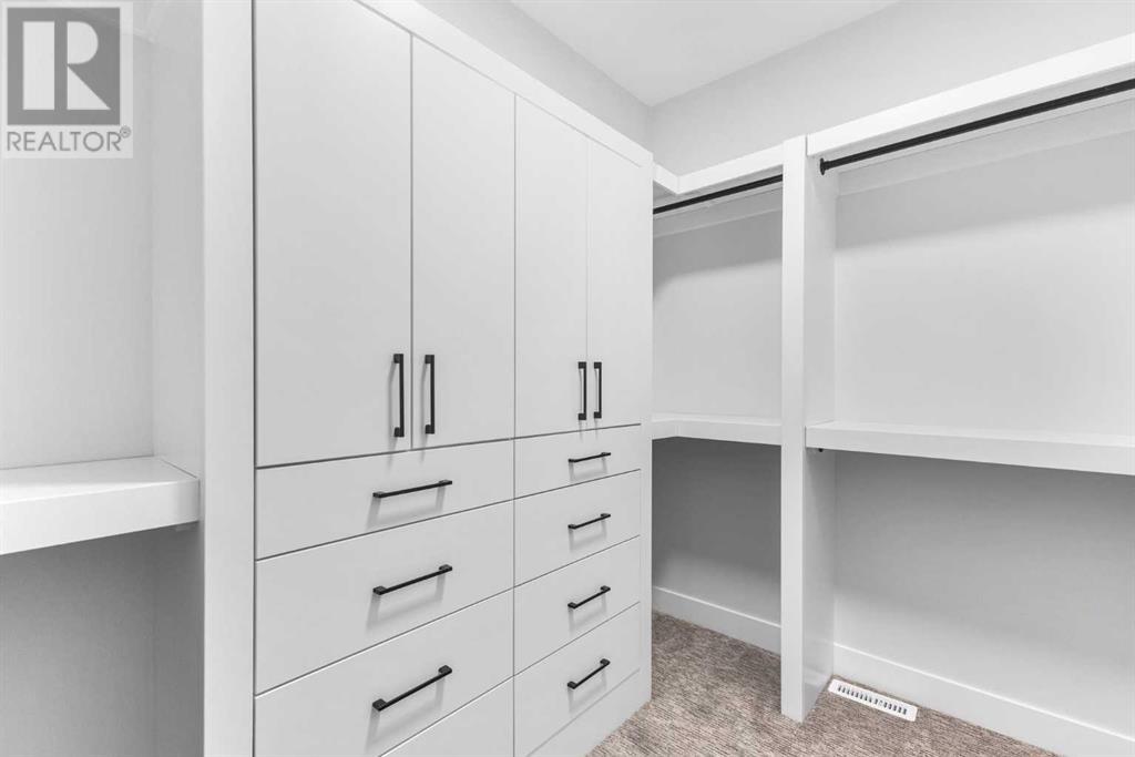 Multi-family House for Sale in  &   Avenue NW Capitol Hill Calgary 