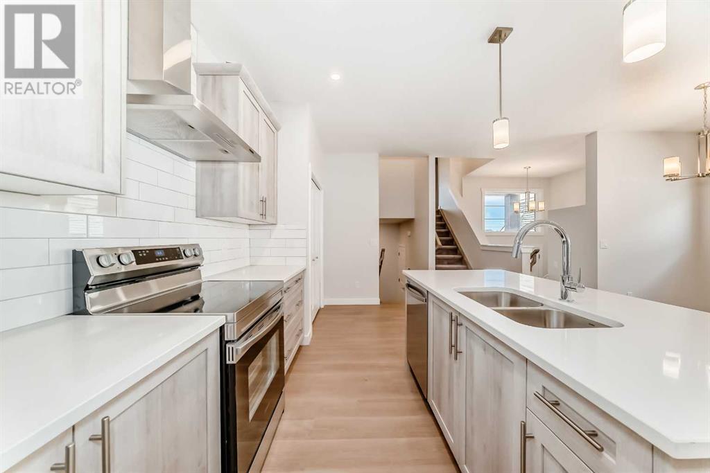 Single Family House 3 Level for Sale in  Homestead Circle NE Homestead Calgary 