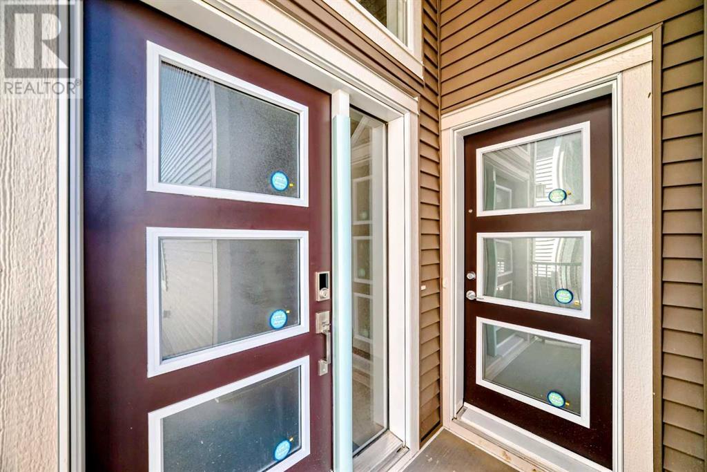 Single Family House 3 Level for Sale in  Homestead Circle NE Homestead Calgary 
