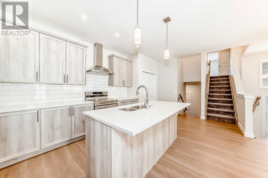 Single Family House 3 Level for Sale in  Homestead Circle NE Homestead Calgary 