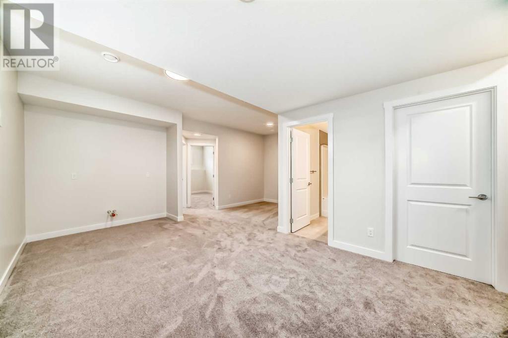 Single Family House 3 Level for Sale in  Homestead Circle NE Homestead Calgary 