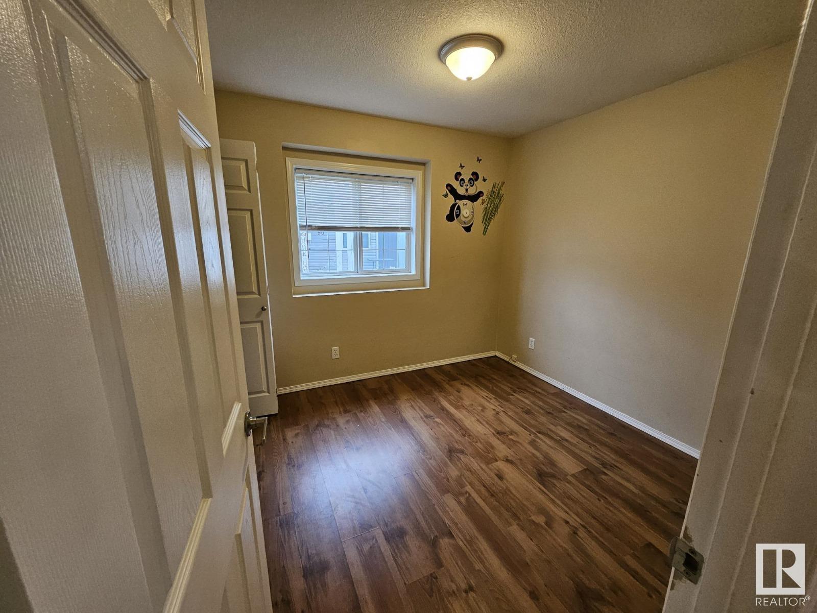Photo 8 of 30 150 Edwards Dr Sw, Edmonton AB