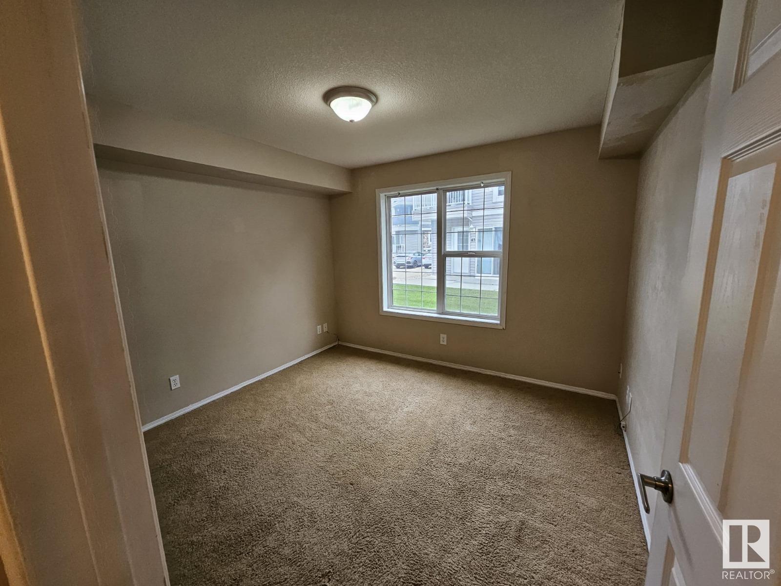 Photo 2 of 30 150 Edwards Dr Sw, Edmonton AB