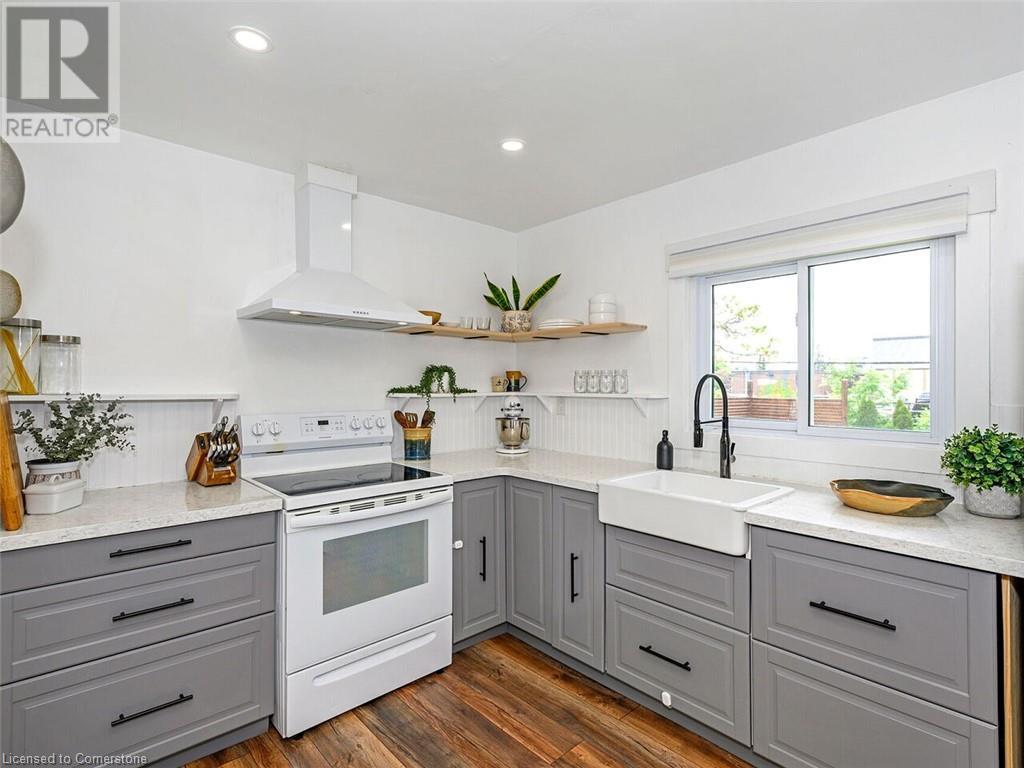 Photo 16 of 133 Willson Road, Welland ON