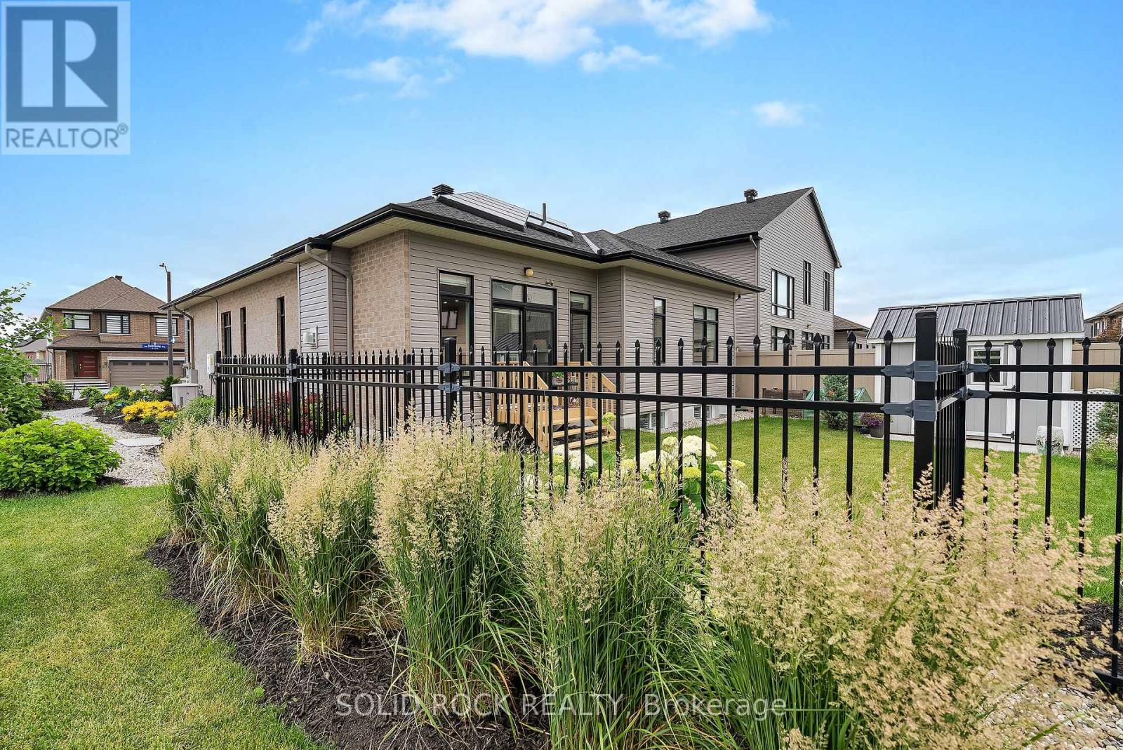 Photo 42 of 135 Pathfinder Way, Ottawa ON