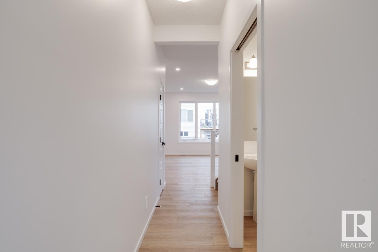 Photo 53 of 1038 Wolf Willow Wy, Sherwood Park AB