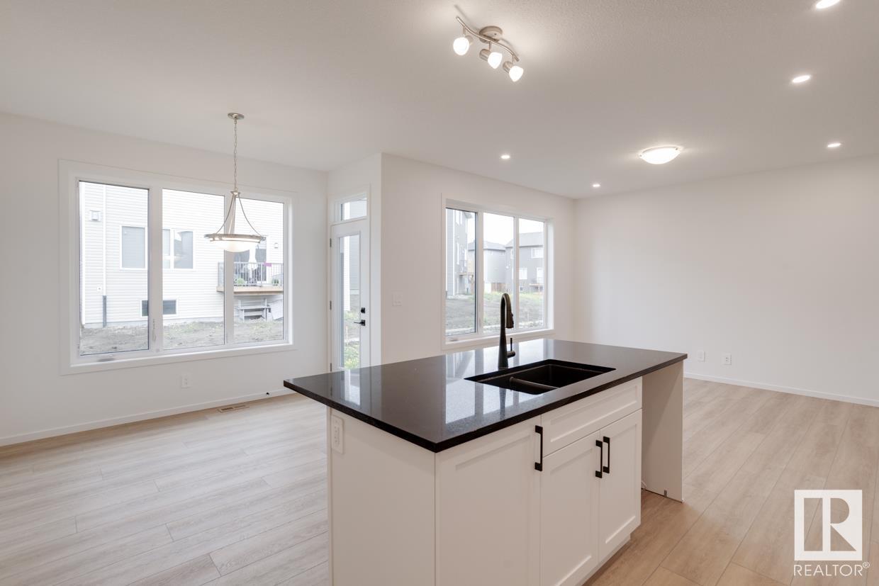 Photo 45 of 1038 Wolf Willow Wy, Sherwood Park AB